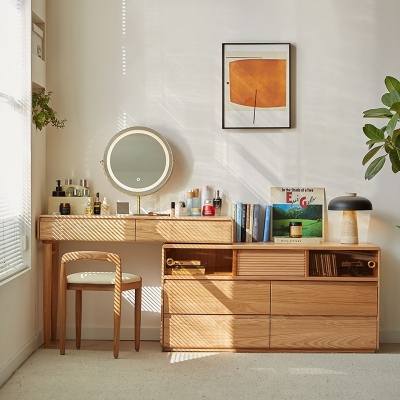 Telescopic Dressing Table